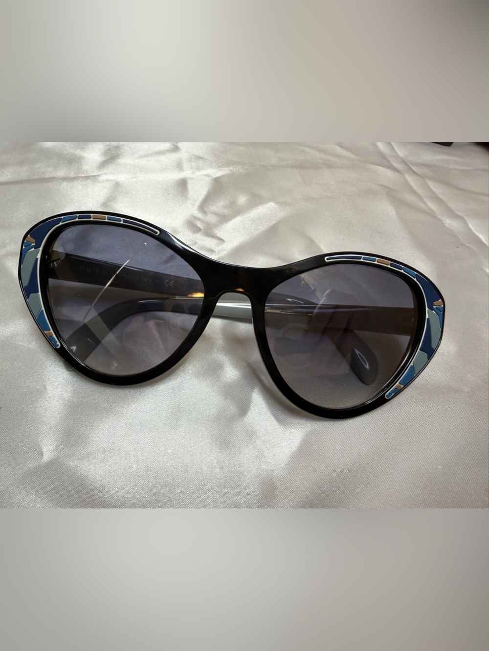 Prada Oversized Black Geometric Inlay Gradient Sunglasses Made in Italy w/ Case - Picture 2 of 10